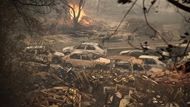 Vietnamese leaders extend condolences to Algeria over deadly forest fires
